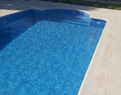 Impermeabilización y revestimiento de piscinas