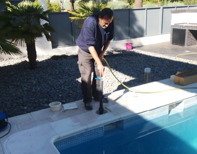 Detección de fugas en las piscinas